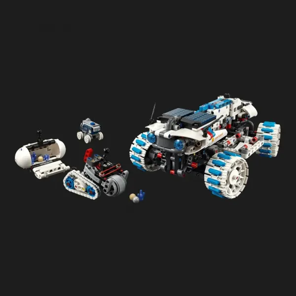 Конструктор LEGO Technic Місяцехід Lunar Outpost. Космічний корабель (42211)