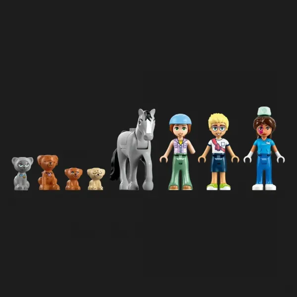 Конструктор LEGO Friends Ветеринарна клініка для коней і домашніх улюбленців (42651)