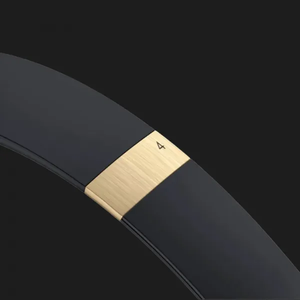Навушники Beats by Dr. Dre Solo 4 (Black/Gold)